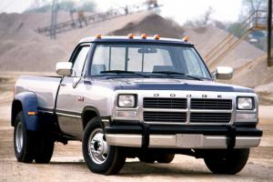 Dodge Ram D350 Regular Cab 1991 года